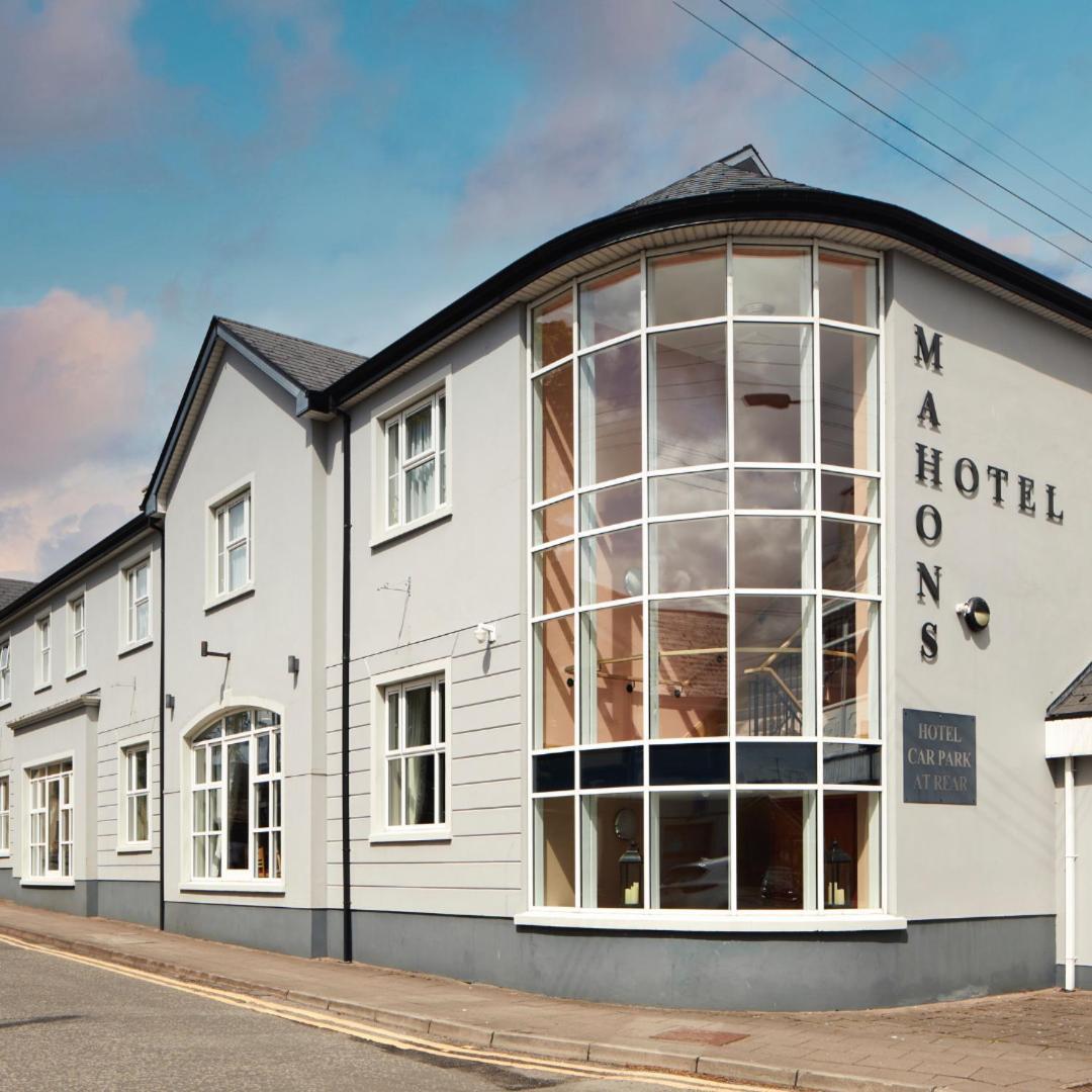 Mahon'S Hotel Irvinestown Экстерьер фото